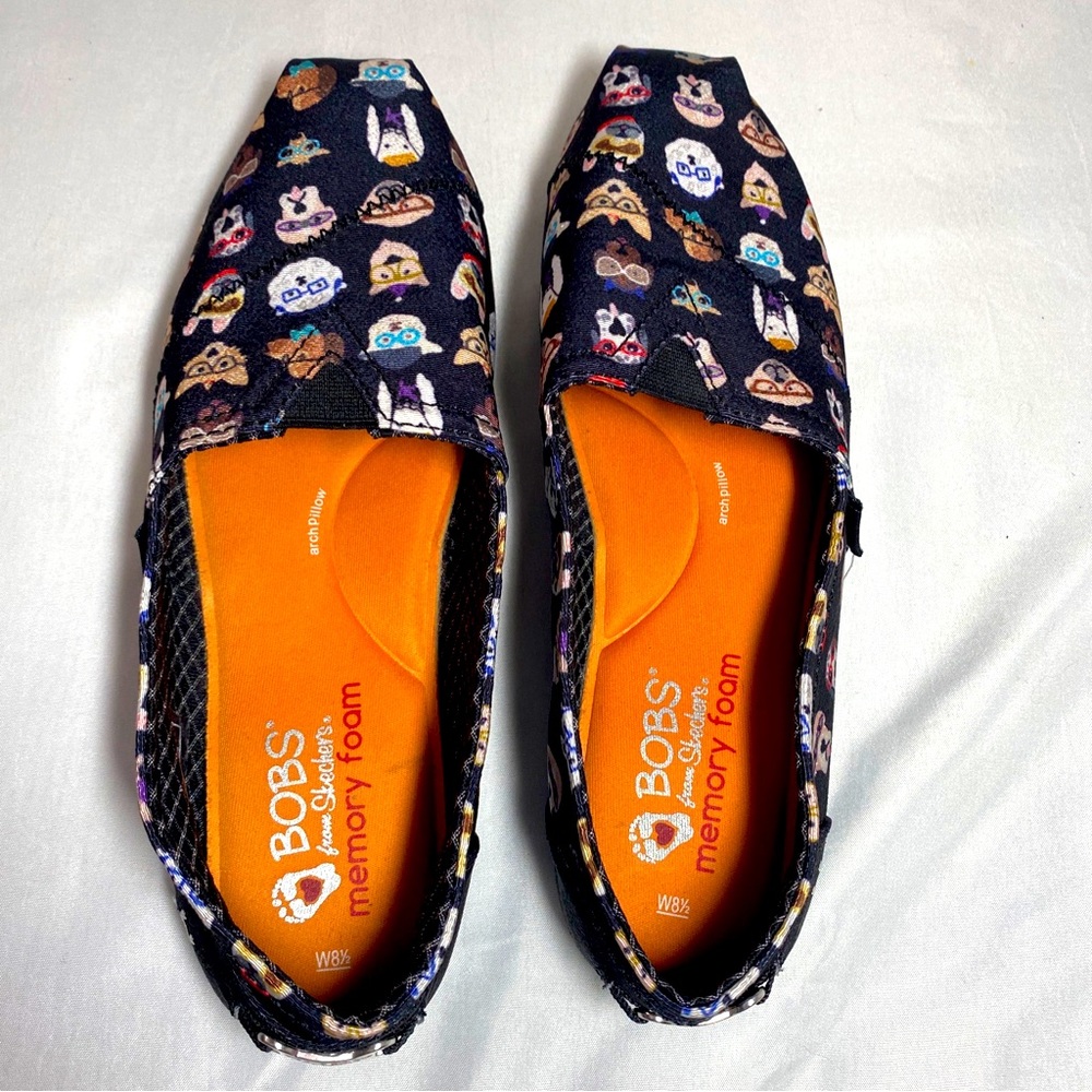 Bob's For Dogs Sketchers Shoes Women's Size 81/2 Dogs On Black Memory Foam.